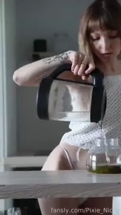 Properly brewed tea not only keeps you warm but also awakens your 