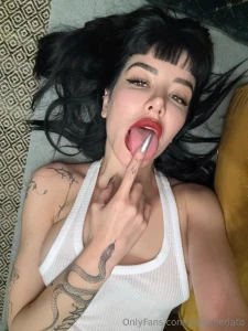 Due verit e una bugia se indovini la bugia in chat ti mando un