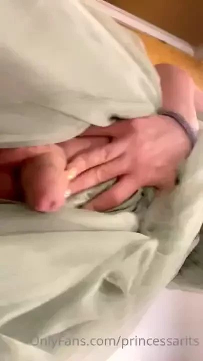 I want you to blow my dick under my dress 