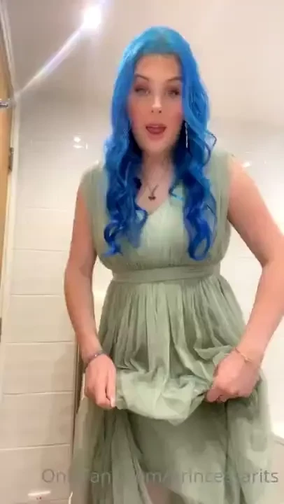 Would you suck off this bridesmaid part 1 