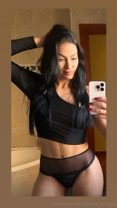 Me gusta como me veo de negro part 1