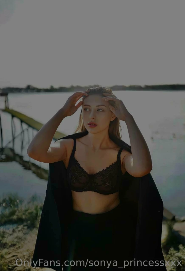 My hot photo shoot by the river 