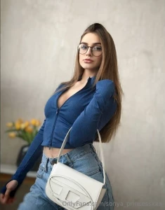 My bby has created a new page for herself she loves to share her part 289