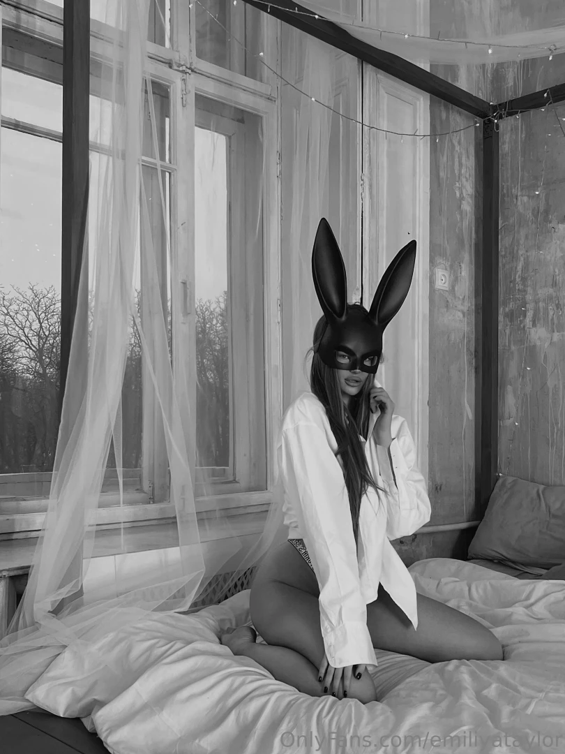 Somedays i just feel like i want everything to be black and white part 1 