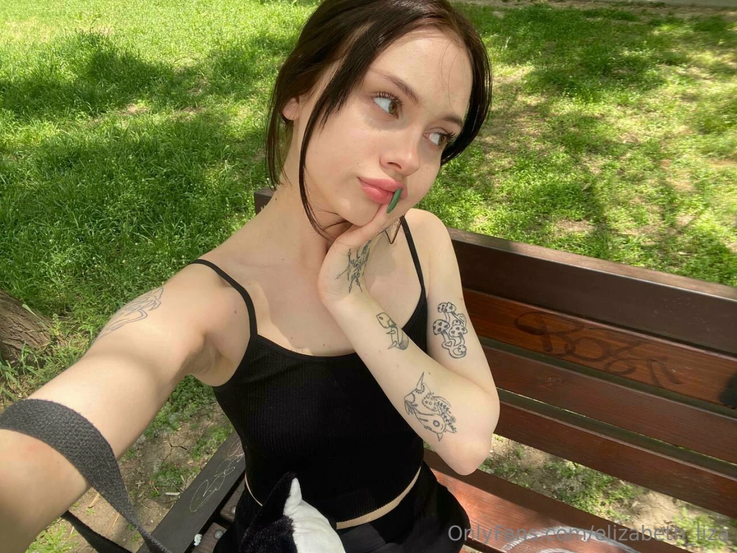 Honey you must have had a hard day at work and you want your girl to 