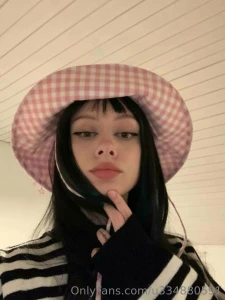 Hi honey do you want me to please you with my hot pics i just need a