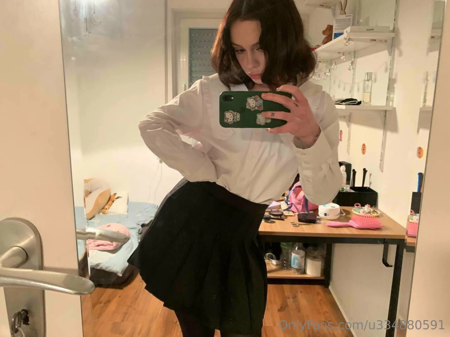 Do you like my new college girl outfit 