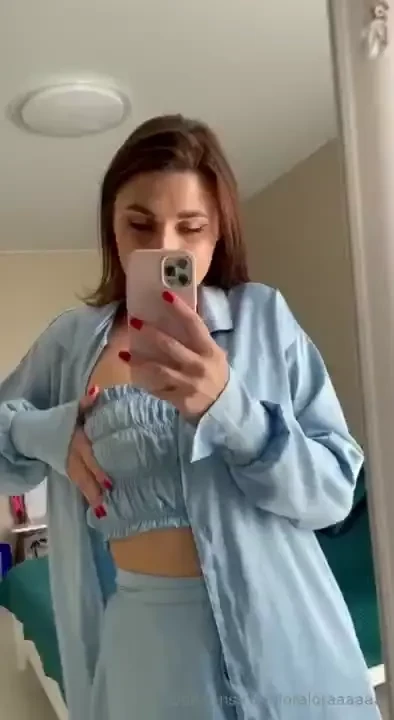 I rarely put on something so chic only for someone who truly deserves 