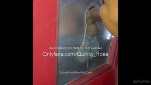 Gloryhole halloween as lola bunny like comment an tip if you enjoy