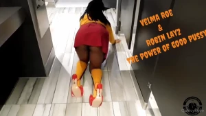 Velma roee rescues robin layz halloween scene hope you guys enjoy