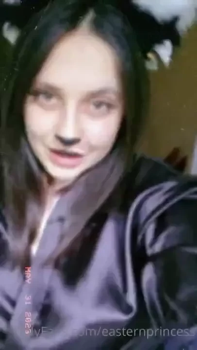 I think that the cat girl is one of my favorite cosplay themes because 