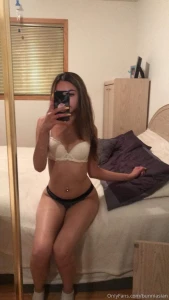 So horny today babes idk if i can even put more clothes on