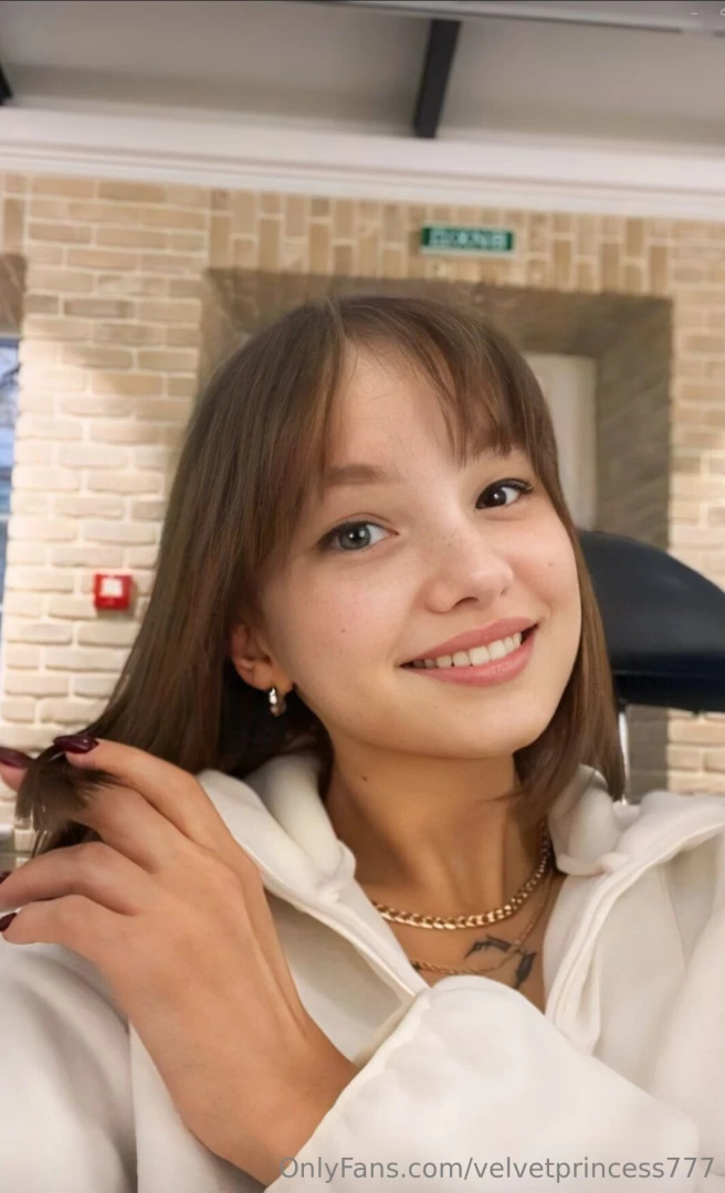 Free - jenifvip this hot brunette has been all alone for a long time part 244 