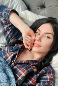 Hot brunette goldenna loves videocall custom photos and videos hot part 258