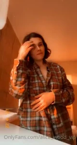Alice_wood_vip part 29