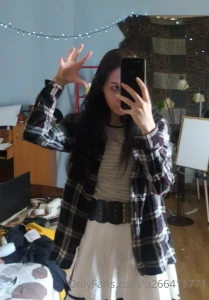 Help me choose an outfit