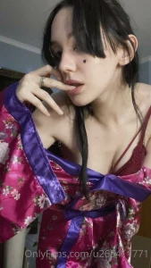 Summer is over and i need someone to keep me warm can you be the one