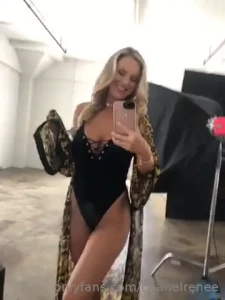 Behind the scenes from today s shoot