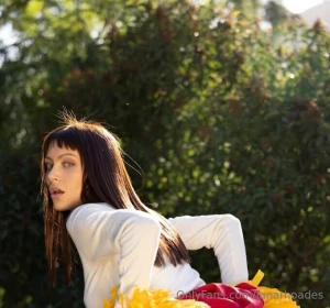 Dm me a if you re ready to uncover the rest of me