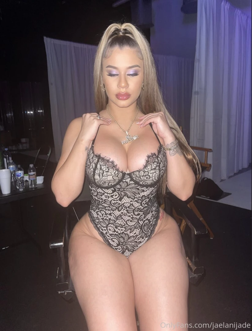 Hi my loves so now that im officially learning the ropes of onlyfans 