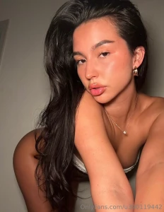 Let me know if i m the biggest slut you know i accidentally sent this