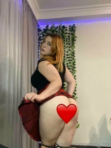 I don t like wearing panties under skirts though what a pleasant