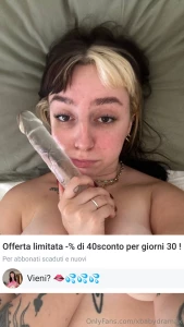 Pov entri in camera e mi trovi cos tu cosa fai abbonati ora al mio