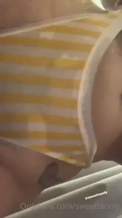 Estoy mojada sending you all the extended video of this little snippet 