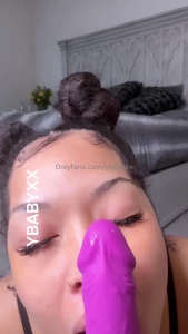 ybabyxx - I rather spit on your 