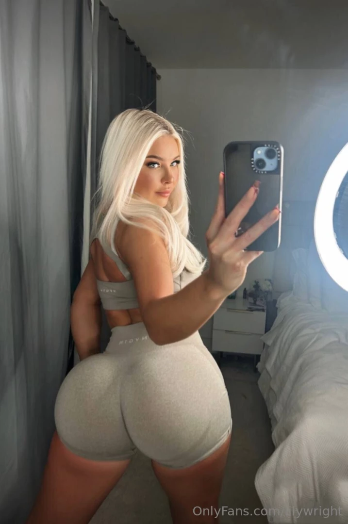 Omg have you seen the body on naomisteele go check the rest of it out part 24 