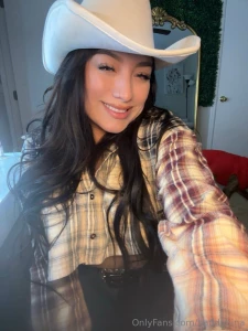 Can i be your cowgirl tonight