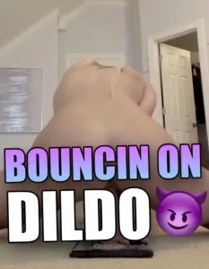 69 off this juicy ass gonna ride u in reverse just like this with my