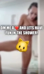 Im in the shower right now and really horny because im feeling really