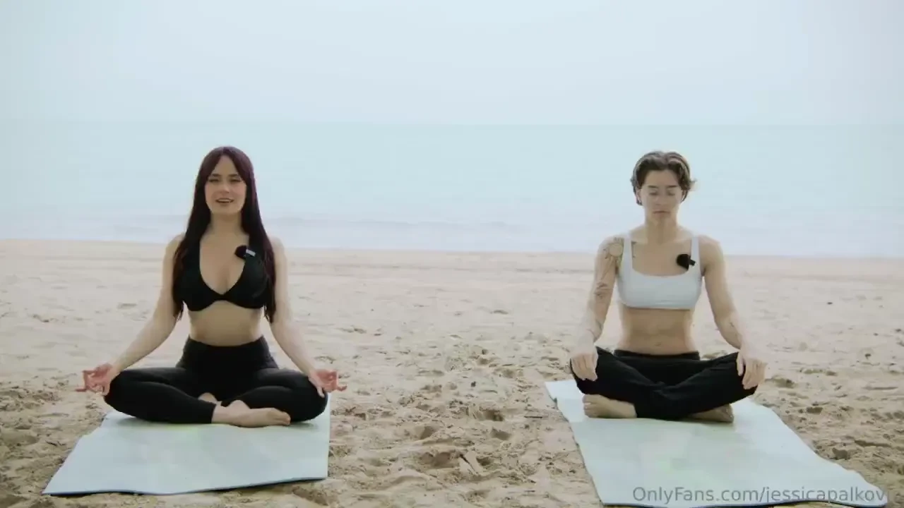 Join me and lexiepeterss for relaxing beach yoga 