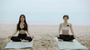 Join me and lexiepeterss for relaxing beach yoga