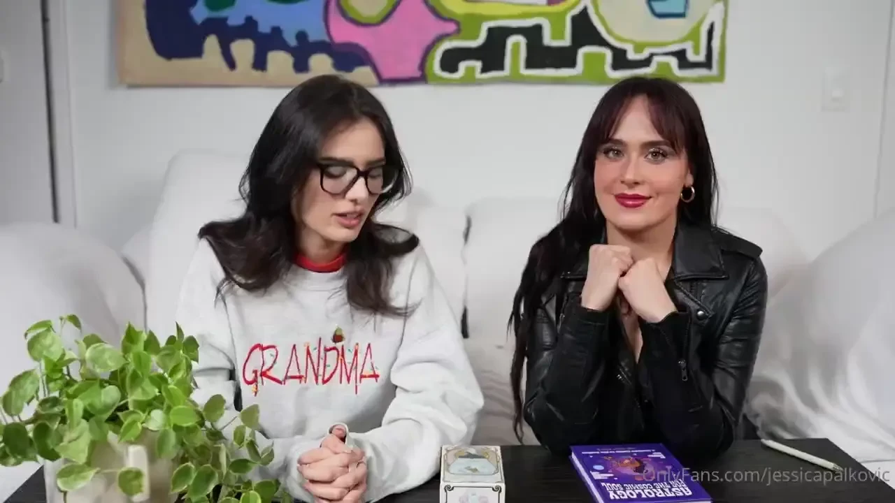 Would you every get a psychic reading of com shiaswordgirl 