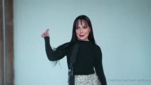 Who wants to hear me sing