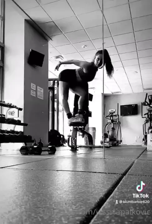 Like watching me dance on this bench in the gym wanna see more dm me 