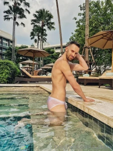 The white ones always get me in trouble part 1