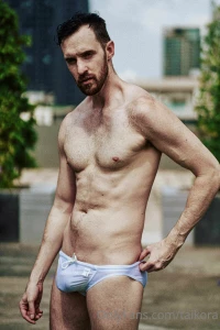 The often requested white speedo is finally up on my store taikora com part 1