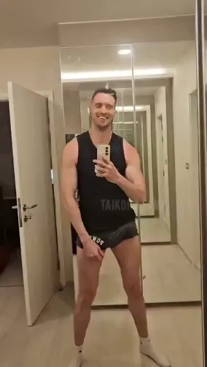 Got distracted while packing clean my mirror then get on your knees 