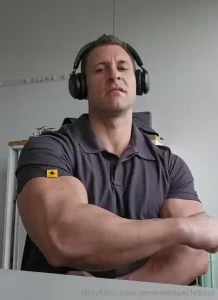 End your tributes to flexxing office bo