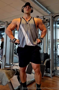 I m a fucking tank part 1