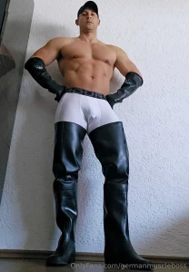 Boss got his rubber boots licked by an inferior tell me if you wanna part 1