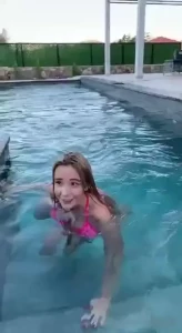 Alissaquinn1 part 4169