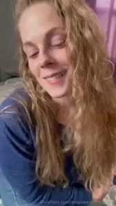 Pov i m your lady and send you this video while you re stuck at work