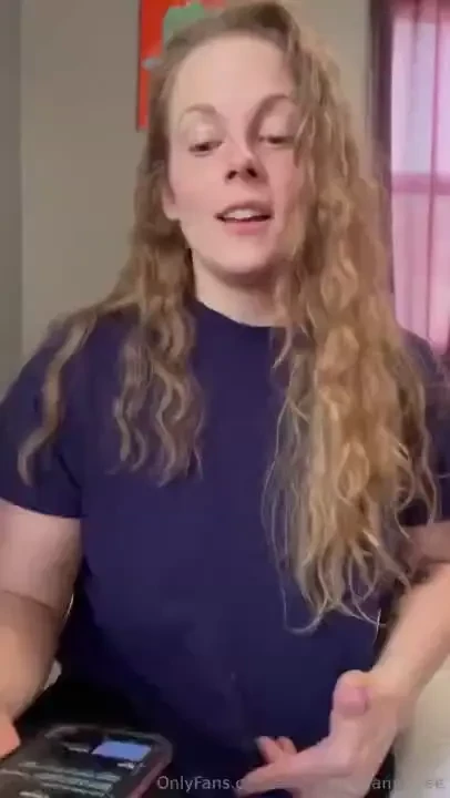 Freestyle rap stuff clownin lol 