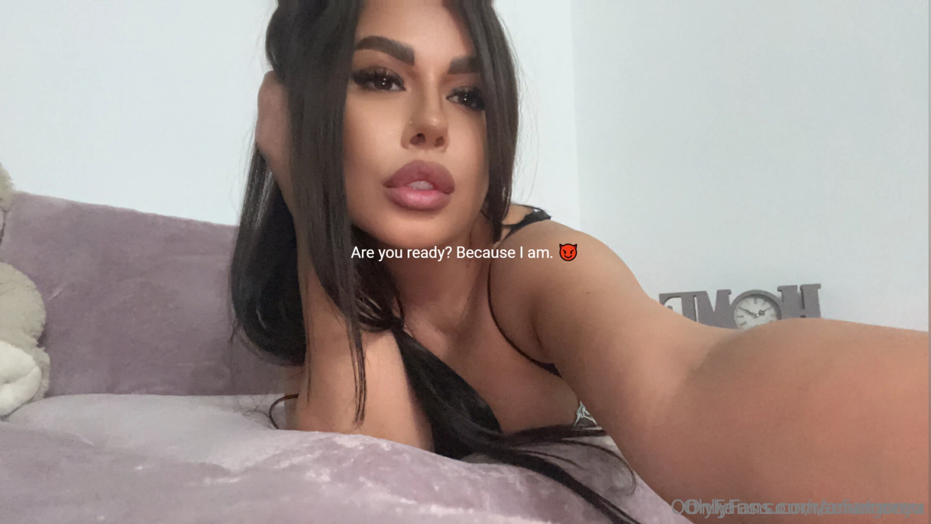 Her curves will make you go crazy ariamoreu advertisement part 14 