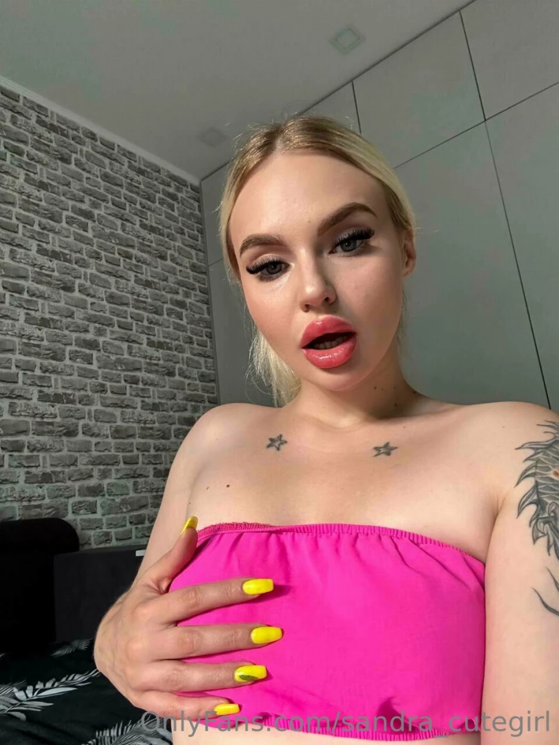 I really like strawberry desserts 