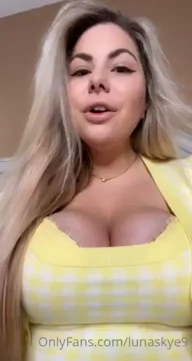 Doing video calls today rare occasion message me for prices very 